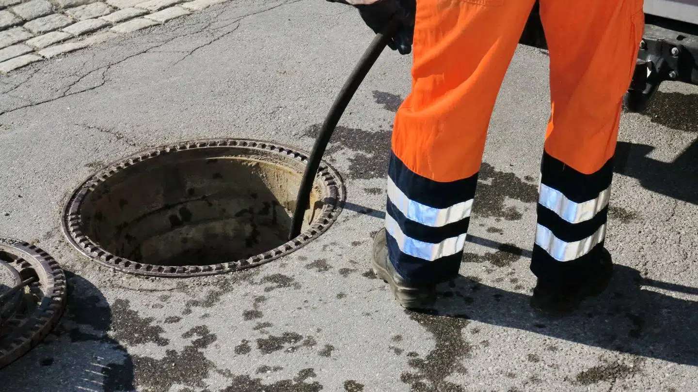 raccordement au tout-à-l’égout