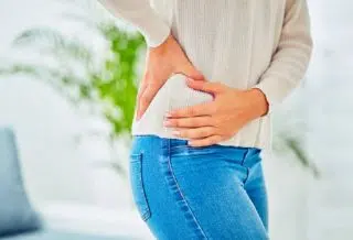 Comment soigner l'arthrose de la hanche naturellement