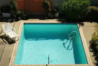 Comment vider efficacement une piscine ?