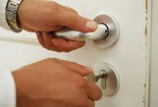 Pourquoi et quand faut-il contacter un serrurier ?